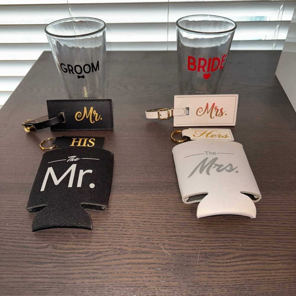 Mr. and Mrs. Wedding Gift Set